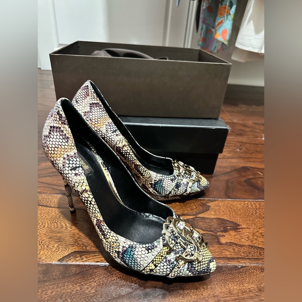 Roberto cavalli